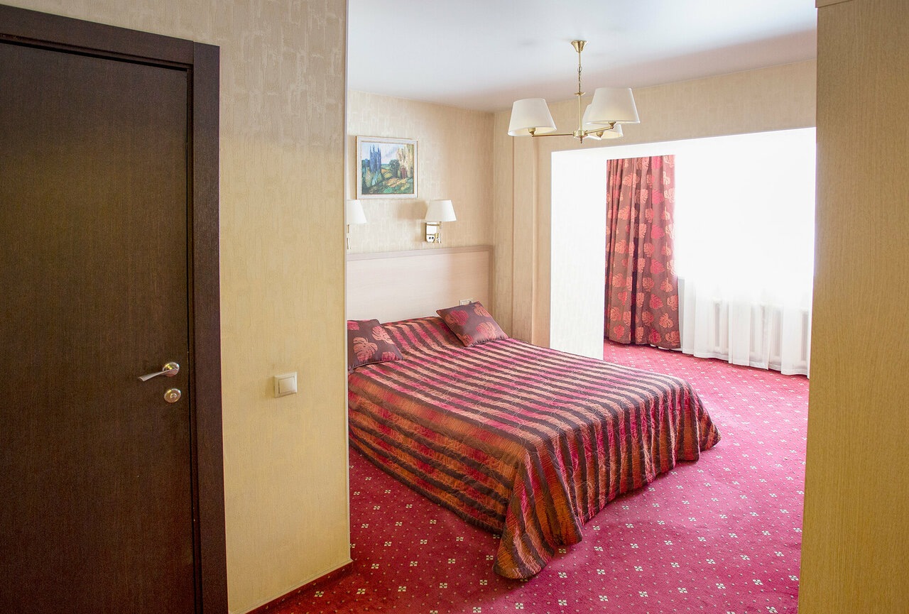 Гостиница Тихая площадь Новосибирск