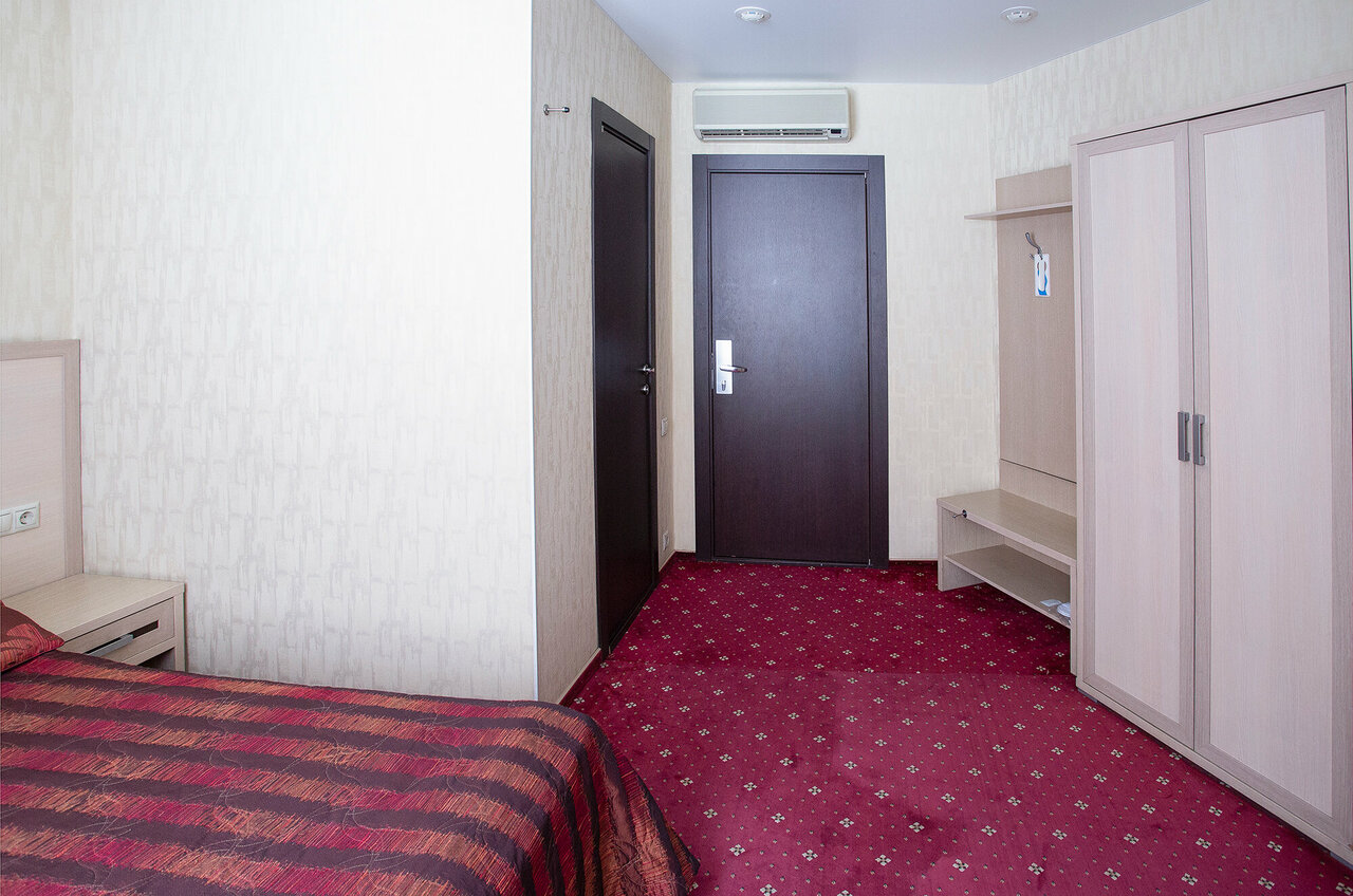 Гостиница Тихая площадь Новосибирск