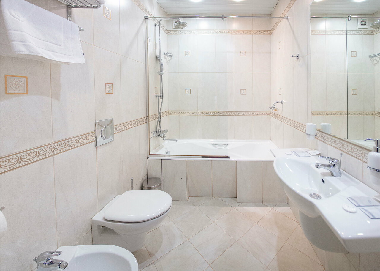 Гостиница Тихая площадь Новосибирск