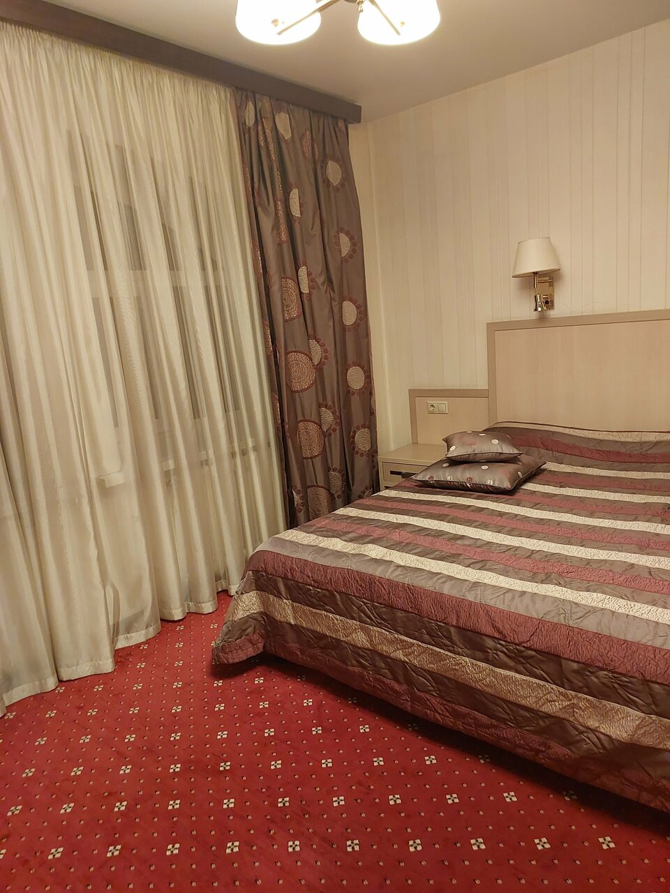 Гостиница Тихая площадь Новосибирск-55