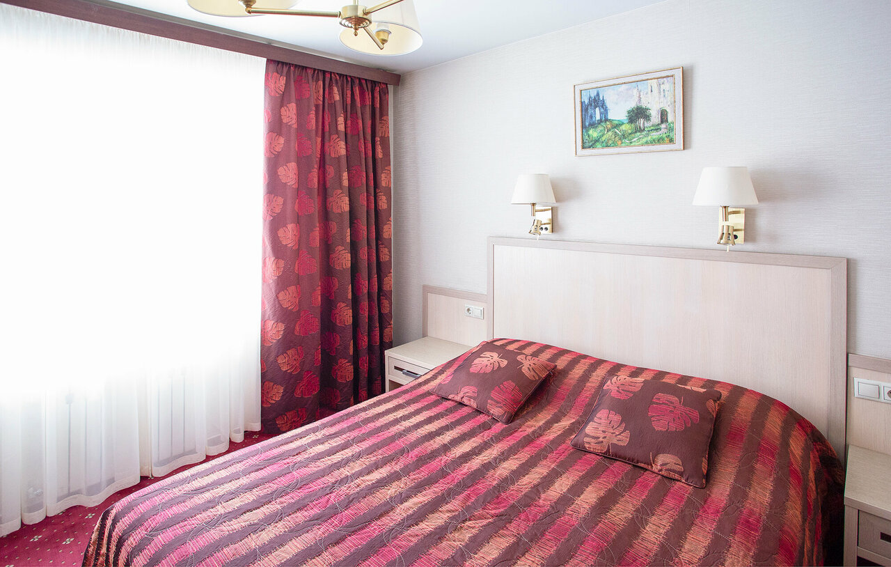 Гостиница Тихая площадь Новосибирск